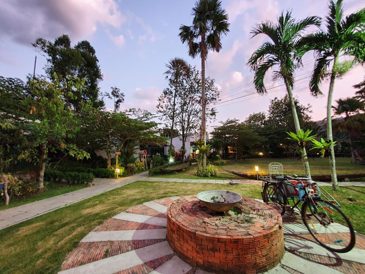 Villa Panalai Nakhon Nayok Exterior photo